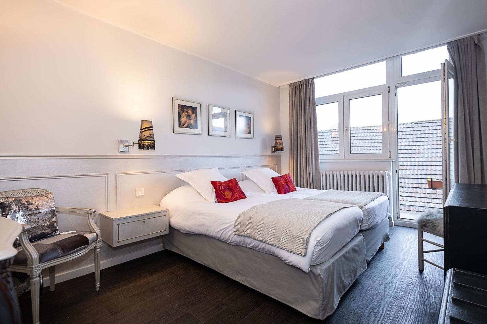 The Originals City Hotel De L Ange Гебвилер Екстериор снимка