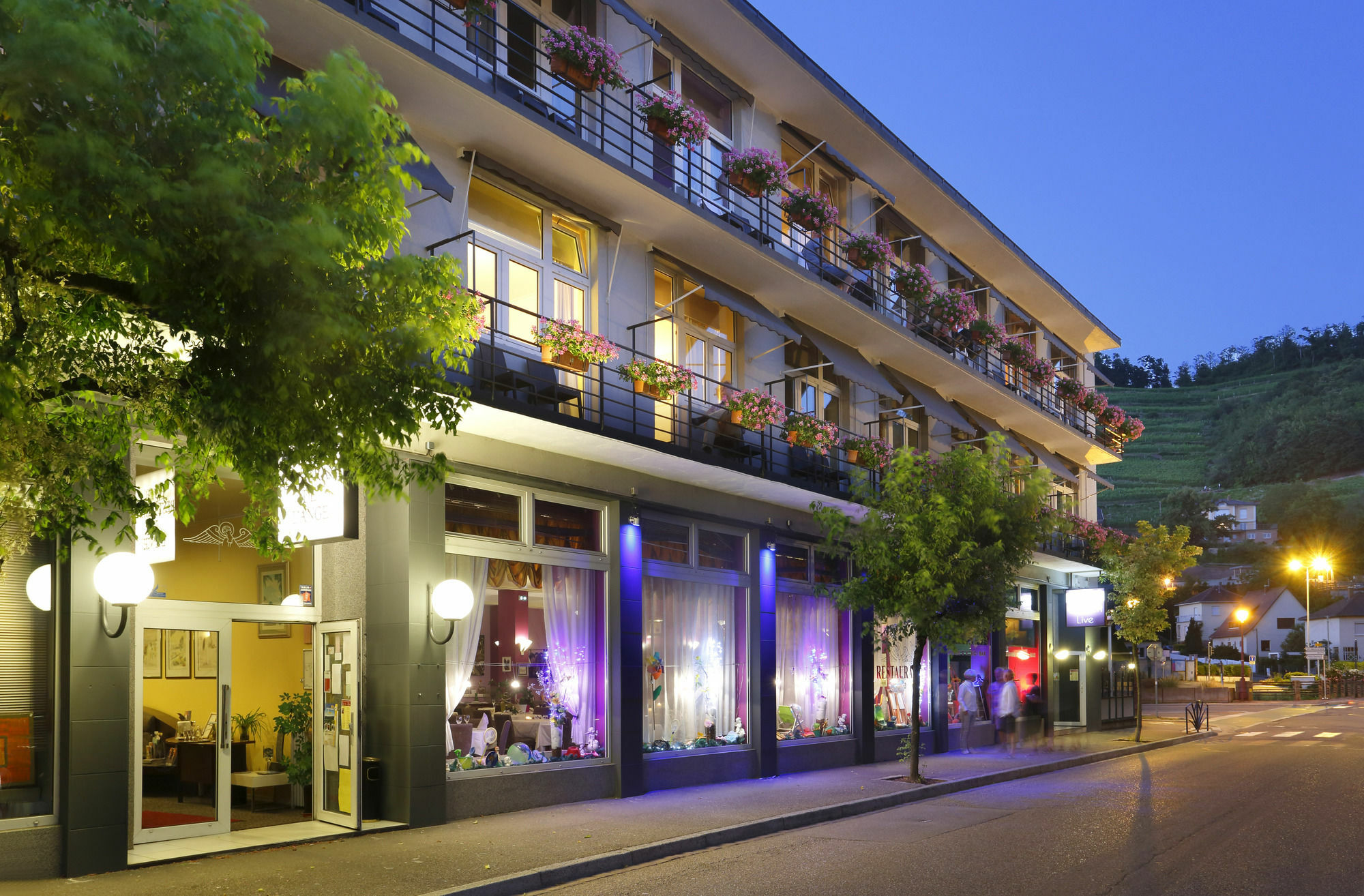 The Originals City Hotel De L Ange Гебвилер Екстериор снимка